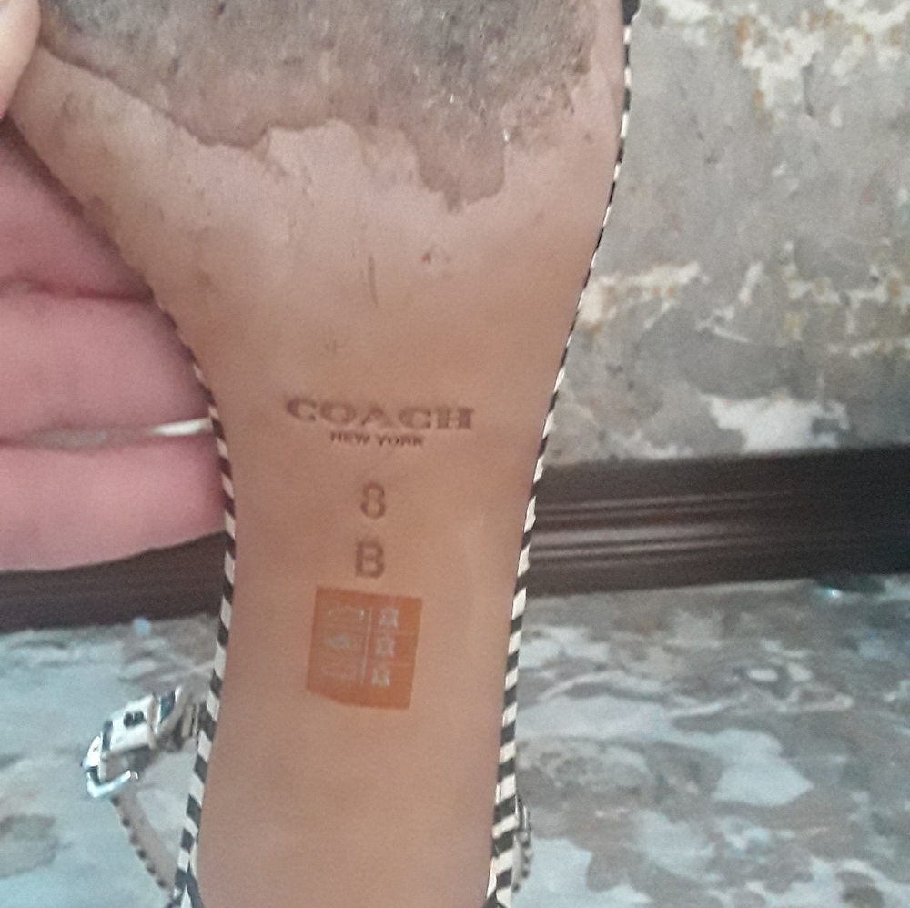 Coach shoes - Picture 4 of 4